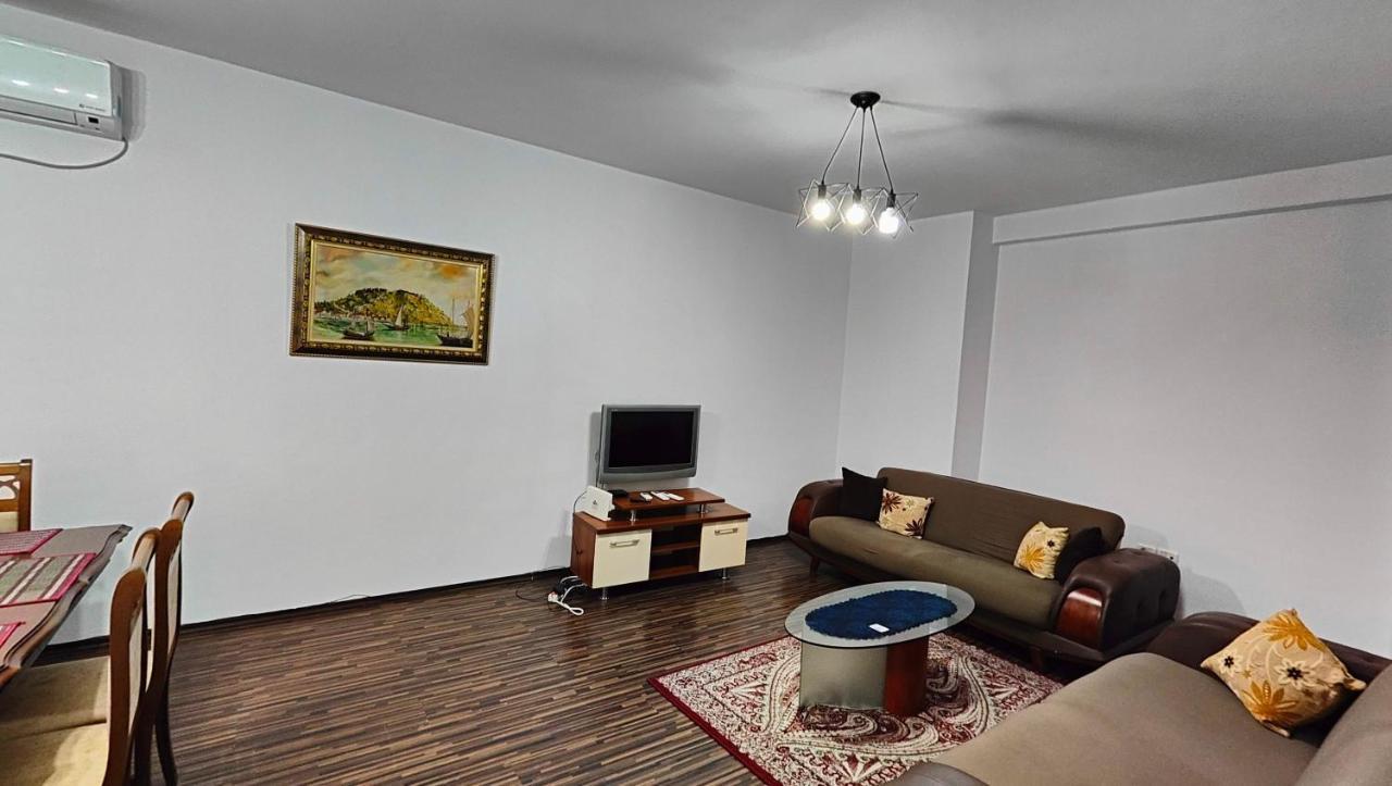 Appartamento Familiare Di Toni Shkodër Extérieur photo