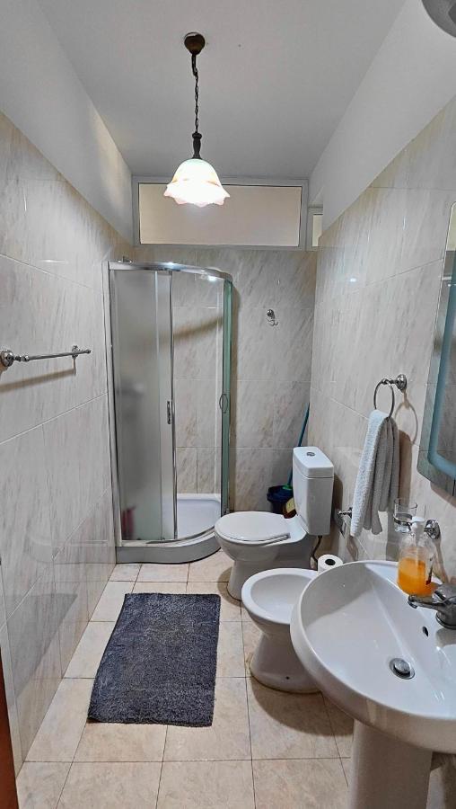 Appartamento Familiare Di Toni Shkodër Extérieur photo
